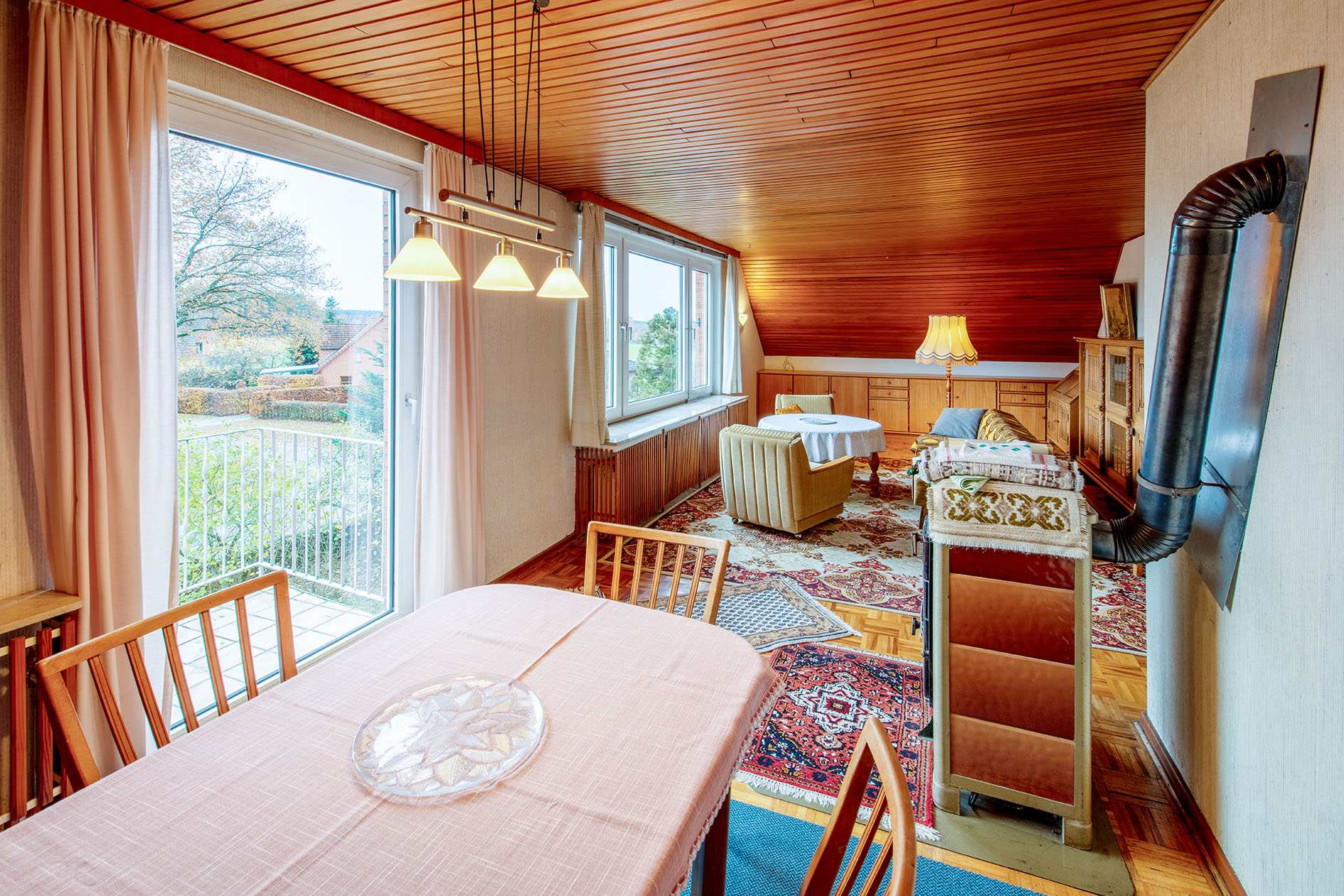 Wohnzimmer DG